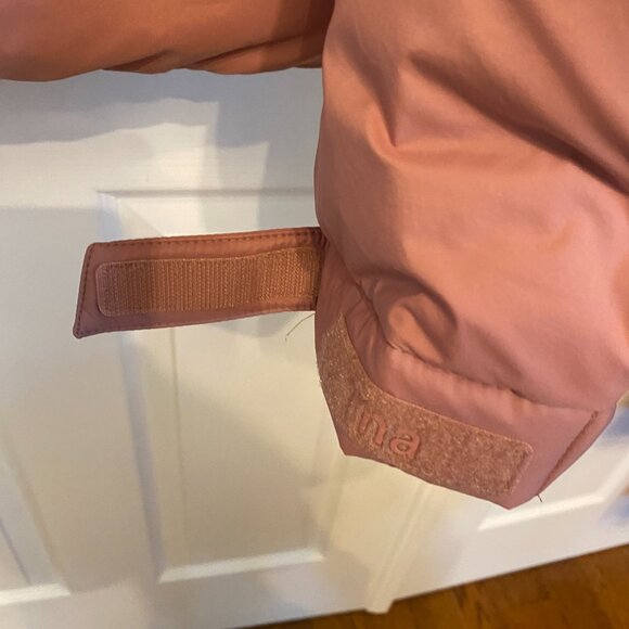 TNA Aritzia Goose Down Mega Puff Pink Puffer Jacket Coat Relaxed Fit Size Small - Picture 3 of 8